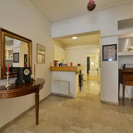 Architect Designer'S Apartment In Kolonaki-2